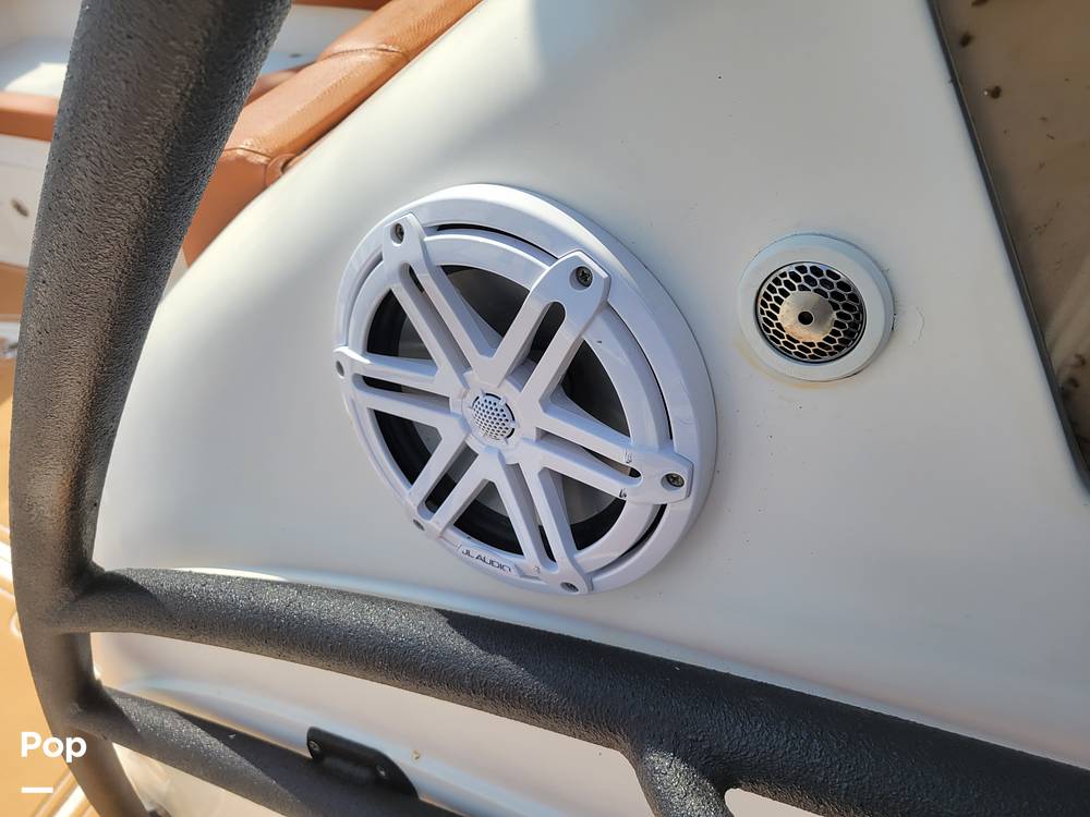 Slide: The Image of Avanti 33 2008 - 12108391