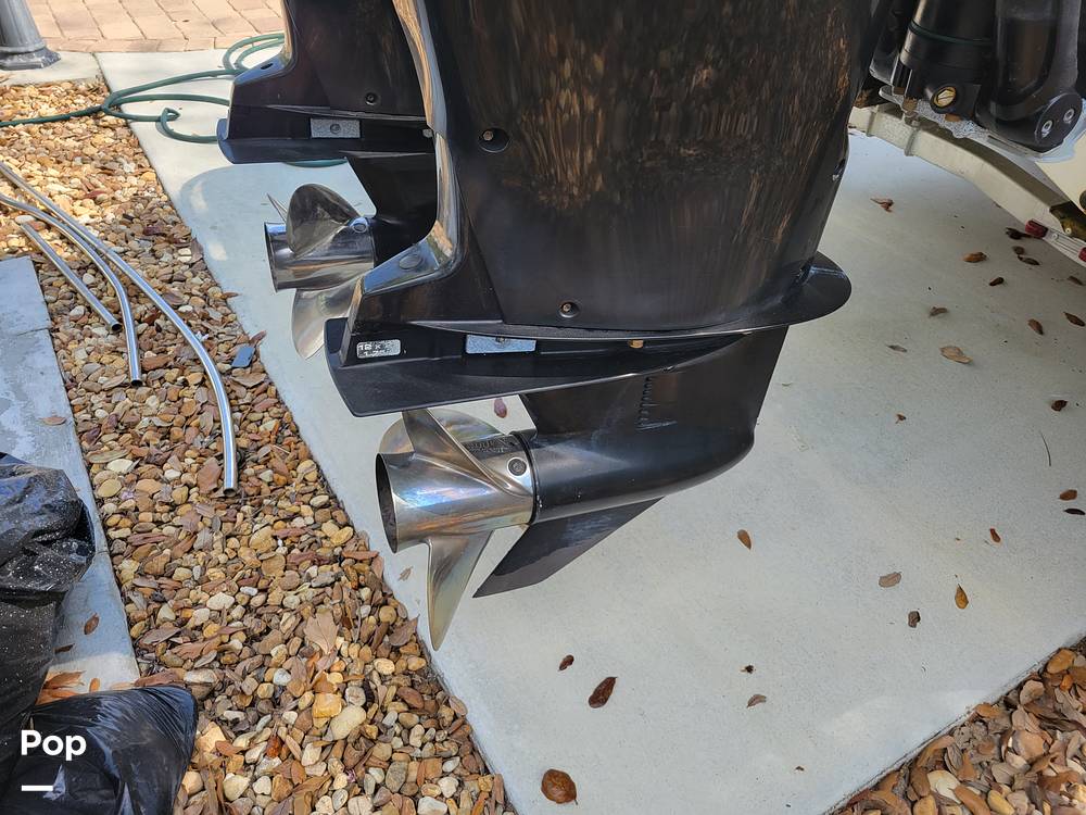 Slide: The Image of Avanti 33 2008 - 12108403