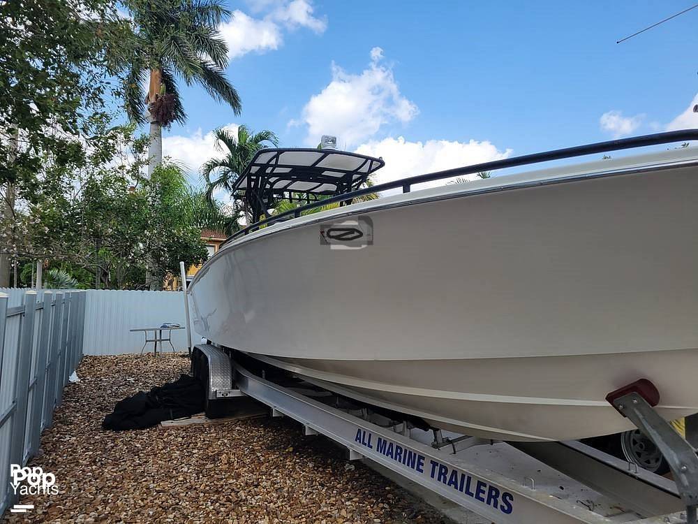 Slide: The Image of Avanti 33 2008 - 12111326