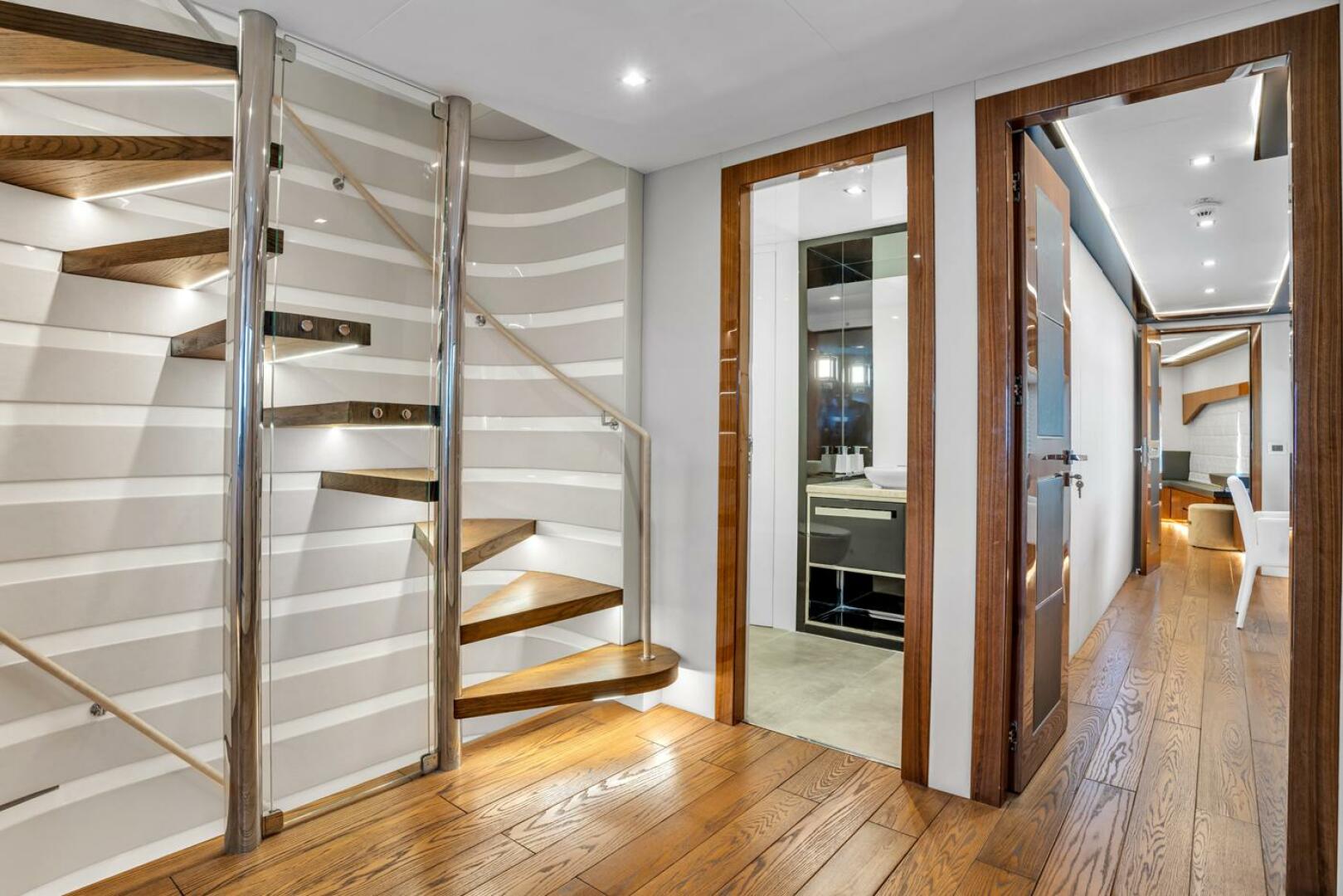 Slide: The Image of Entry Foyer, Main Deck - 4720682