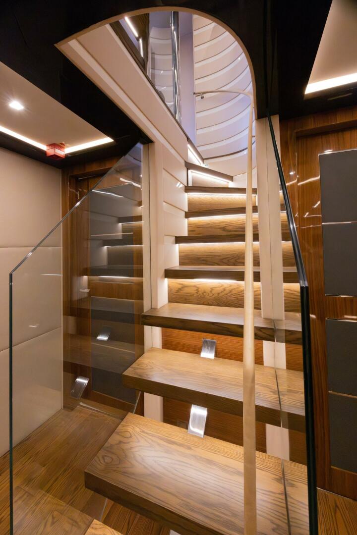Slide: The Image of Interior Staircase - 4720707