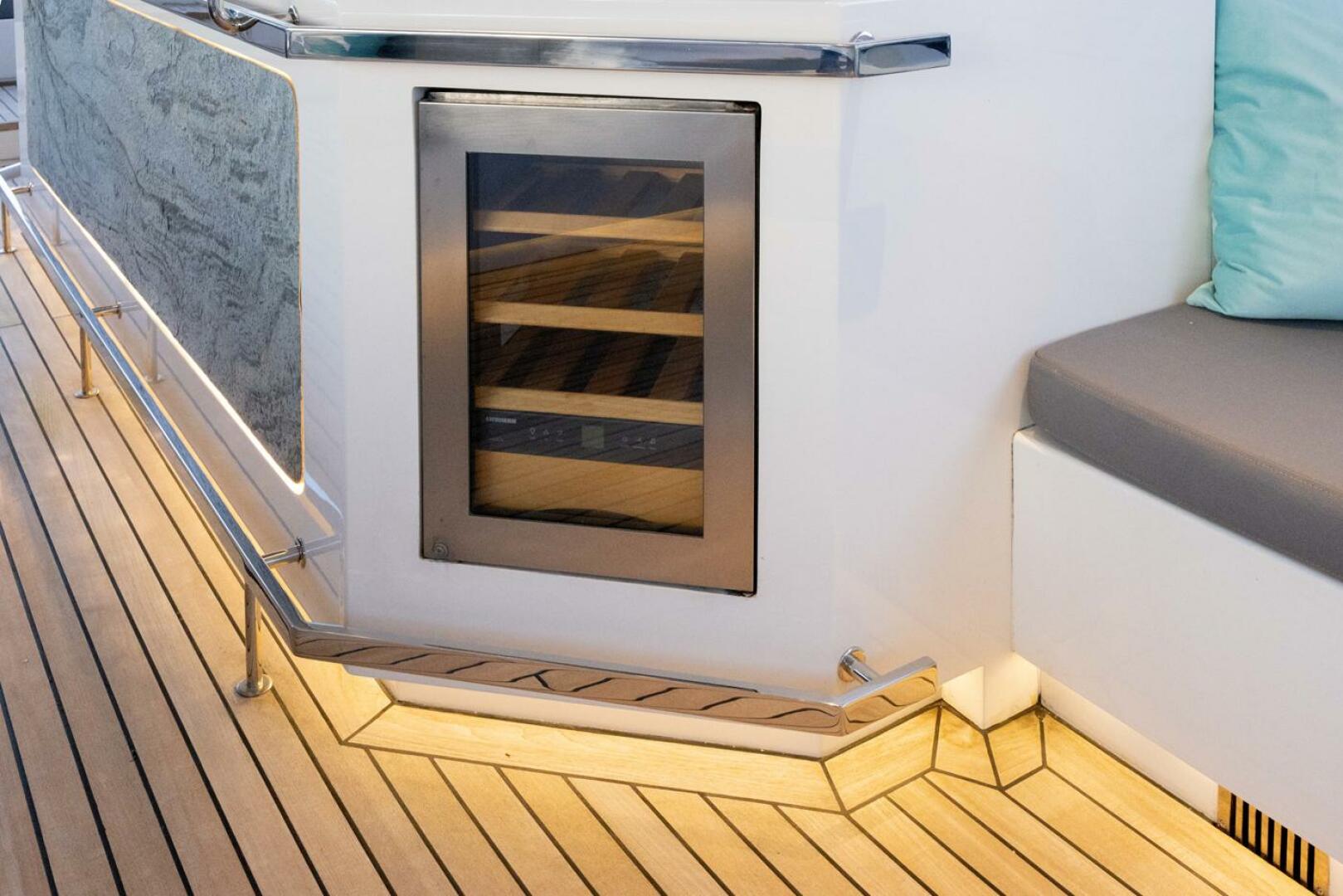 Slide: The Image of Flybridge Bar Wine Cooler - 4720782