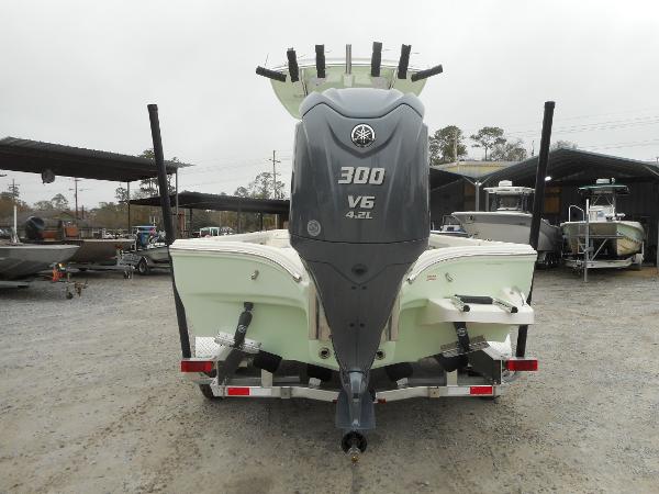 Slide: The Image of 2024 Avenger 26 boat with Yamaha 300 V6 engine, rear view. - 3