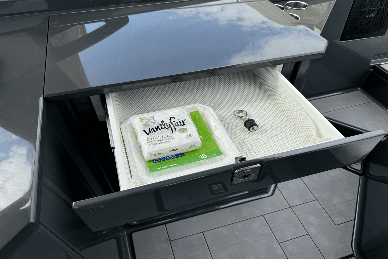 Slide: The Image of Aviara AV 32 2020 - 11