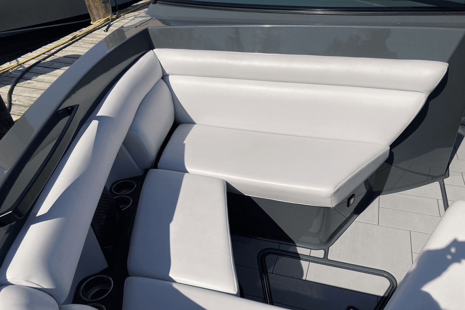 Slide: The Image of Aviara AV 32 2020 - 14