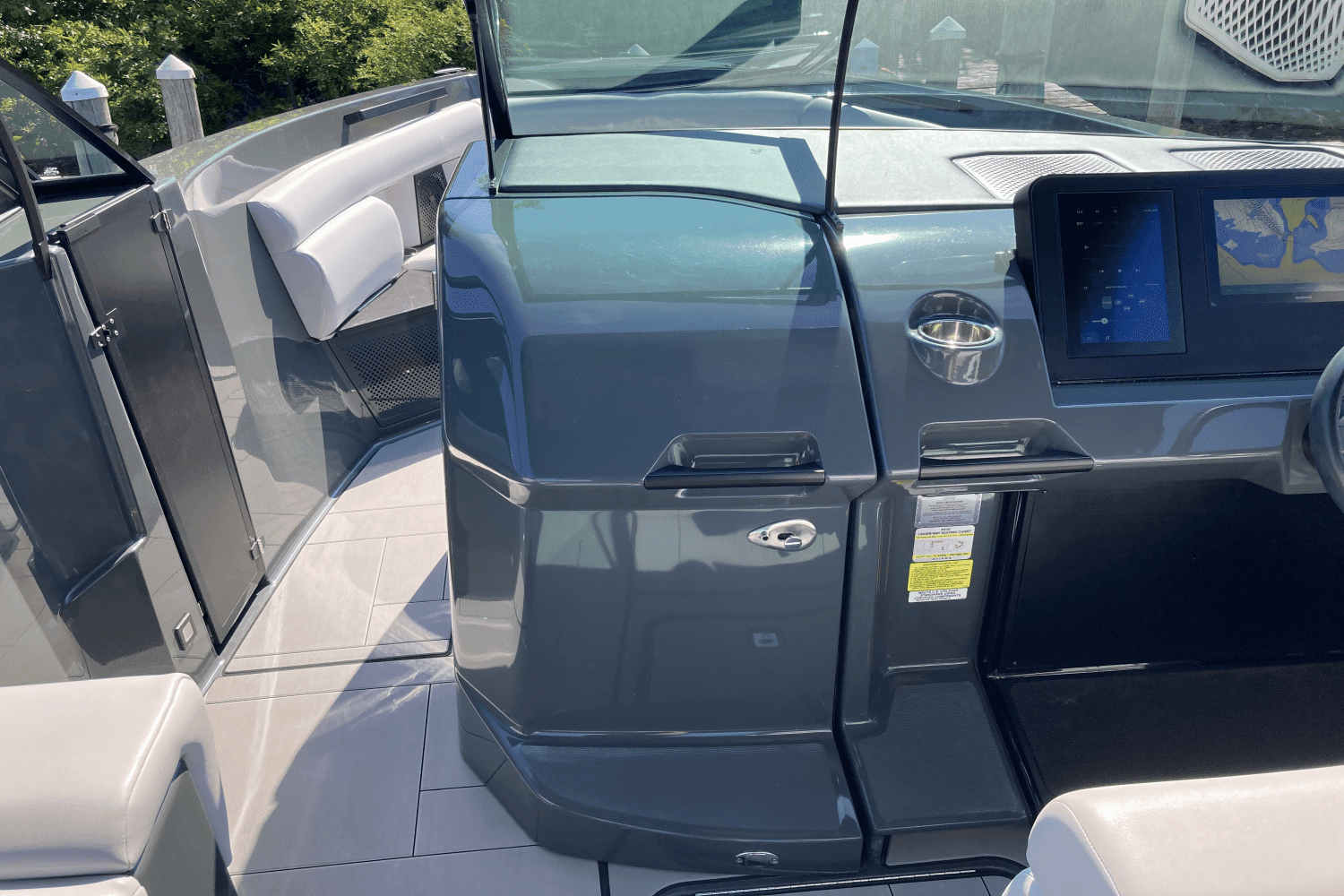 Slide: The Image of Aviara AV 32 2020 - 37