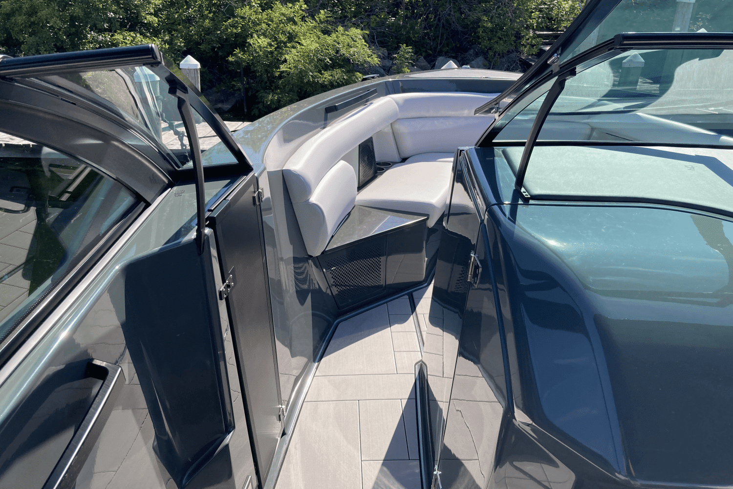 Slide: The Image of Aviara AV 32 2020 - 39