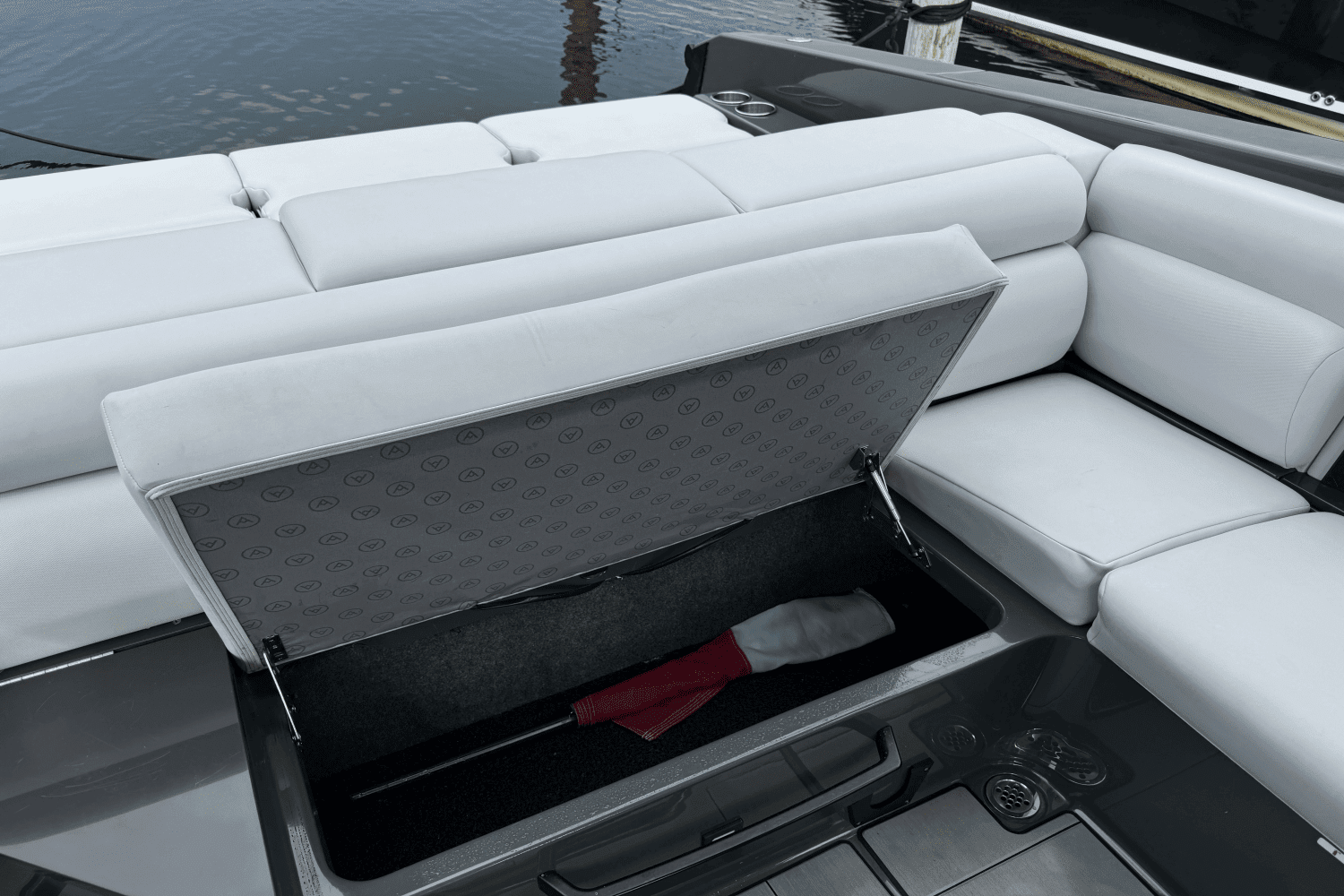 Slide: The Image of Aviara AV 32 2020 - 51