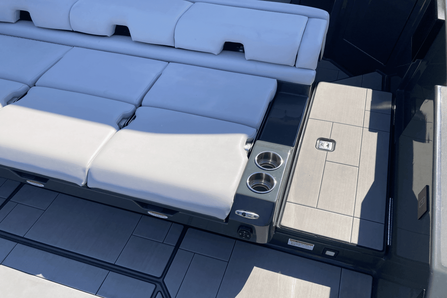 Slide: The Image of Aviara AV 32 2020 - 56