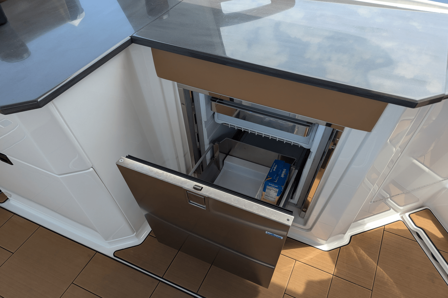 Slide: The Image of Aviara AV 32-OB 2022 - 11