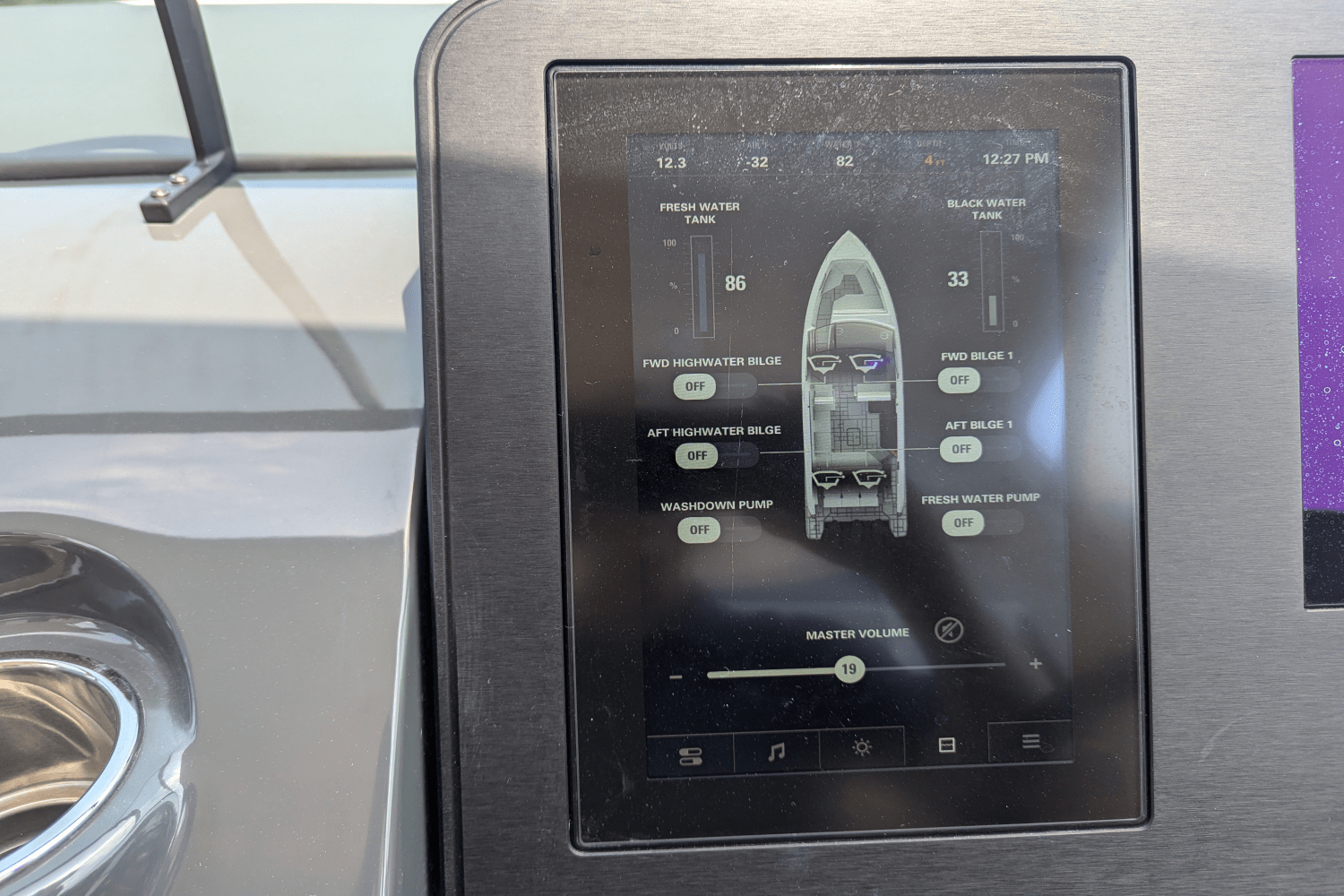 Slide: The Image of Aviara AV 32-OB 2022 - 34