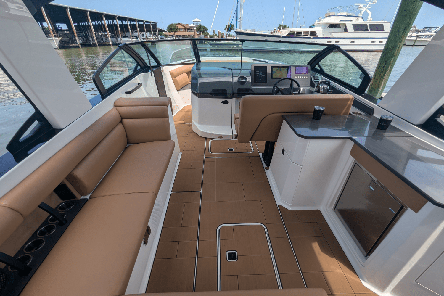 Slide: The Image of Aviara AV 32-OB 2022 - 9