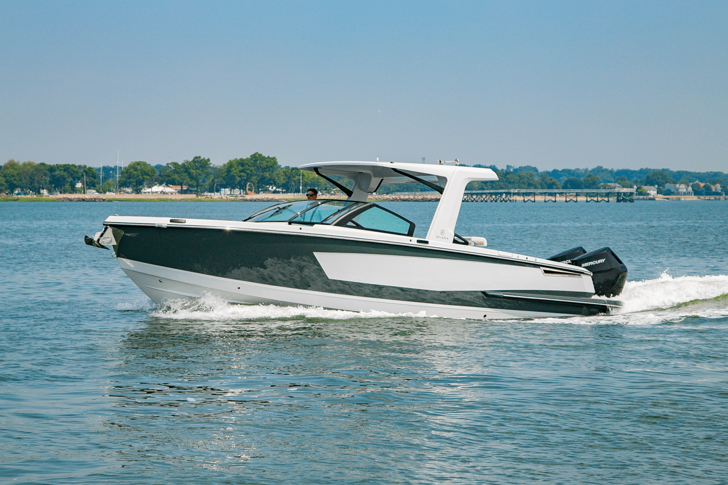 Slide: The Image of Aviara AV32 Outboard 2024 - 0