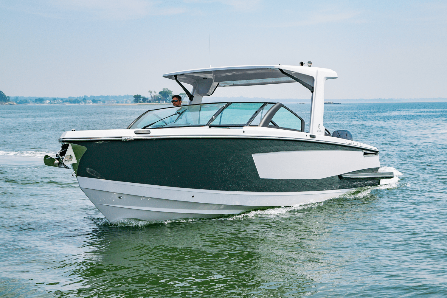 Slide: The Image of Aviara AV32 Outboard 2024 - 14