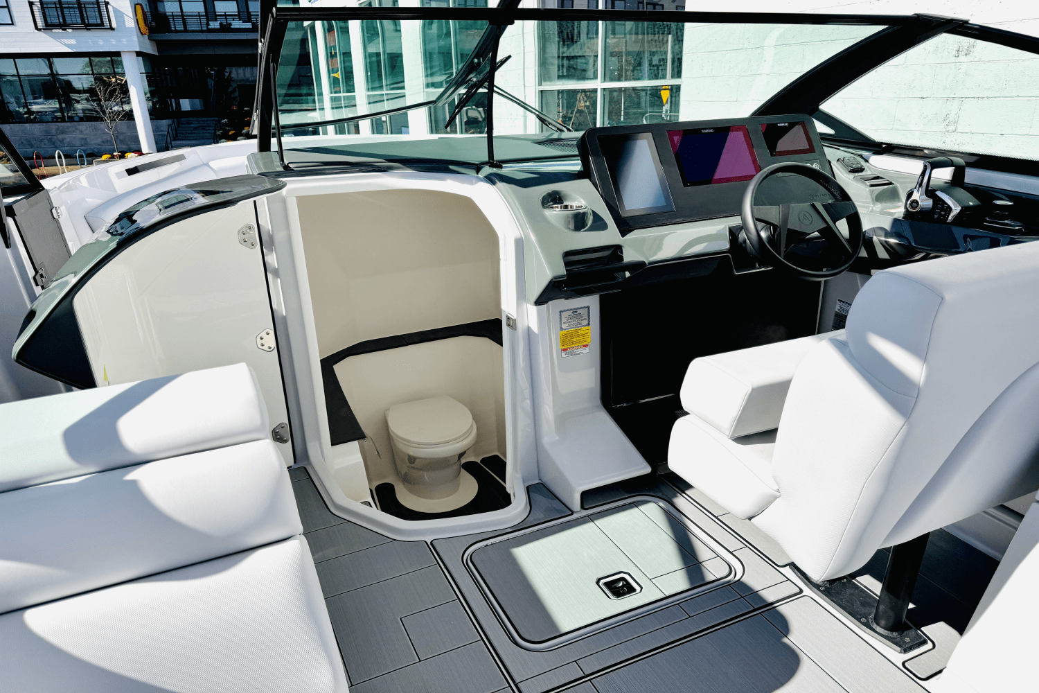 Slide: The Image of Aviara AV32 Outboard 2024 - 52