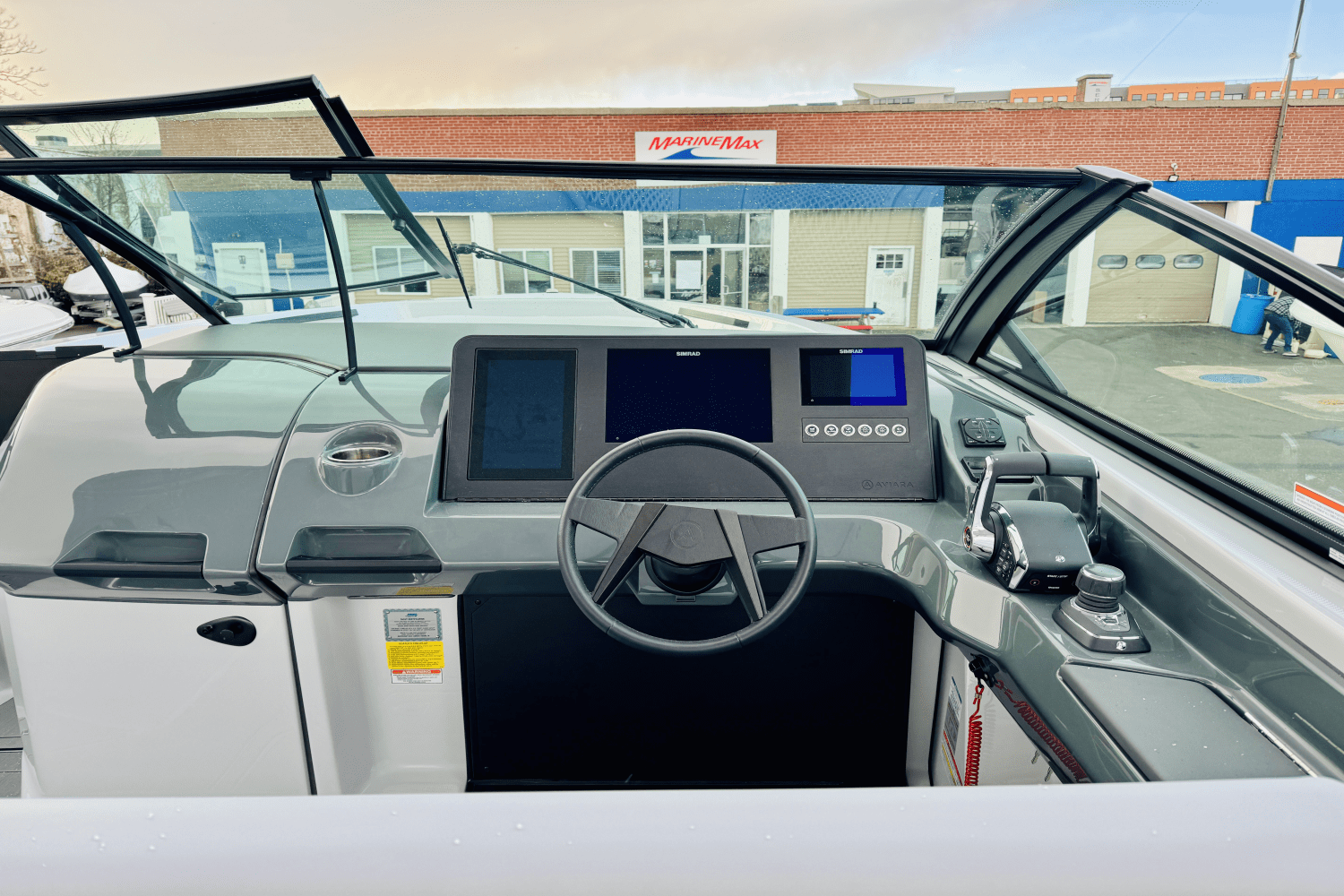 Slide: The Image of Aviara AV32 Outboard 2024 - 56