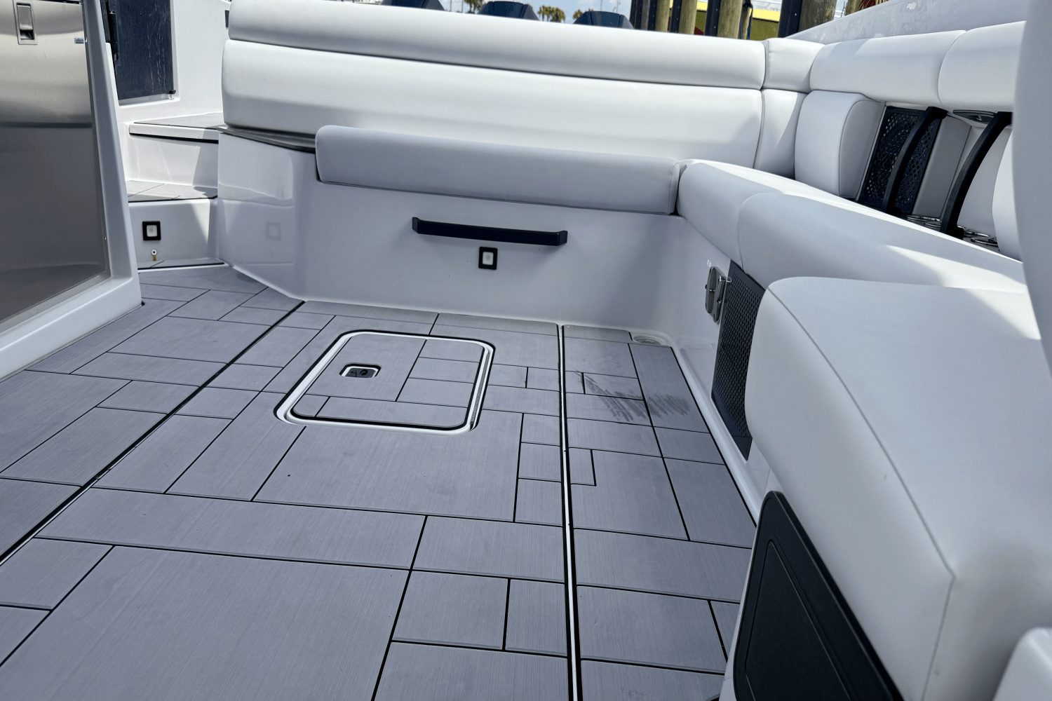 Slide: The Image of Aviara AV36 Outboard 2023 - 19