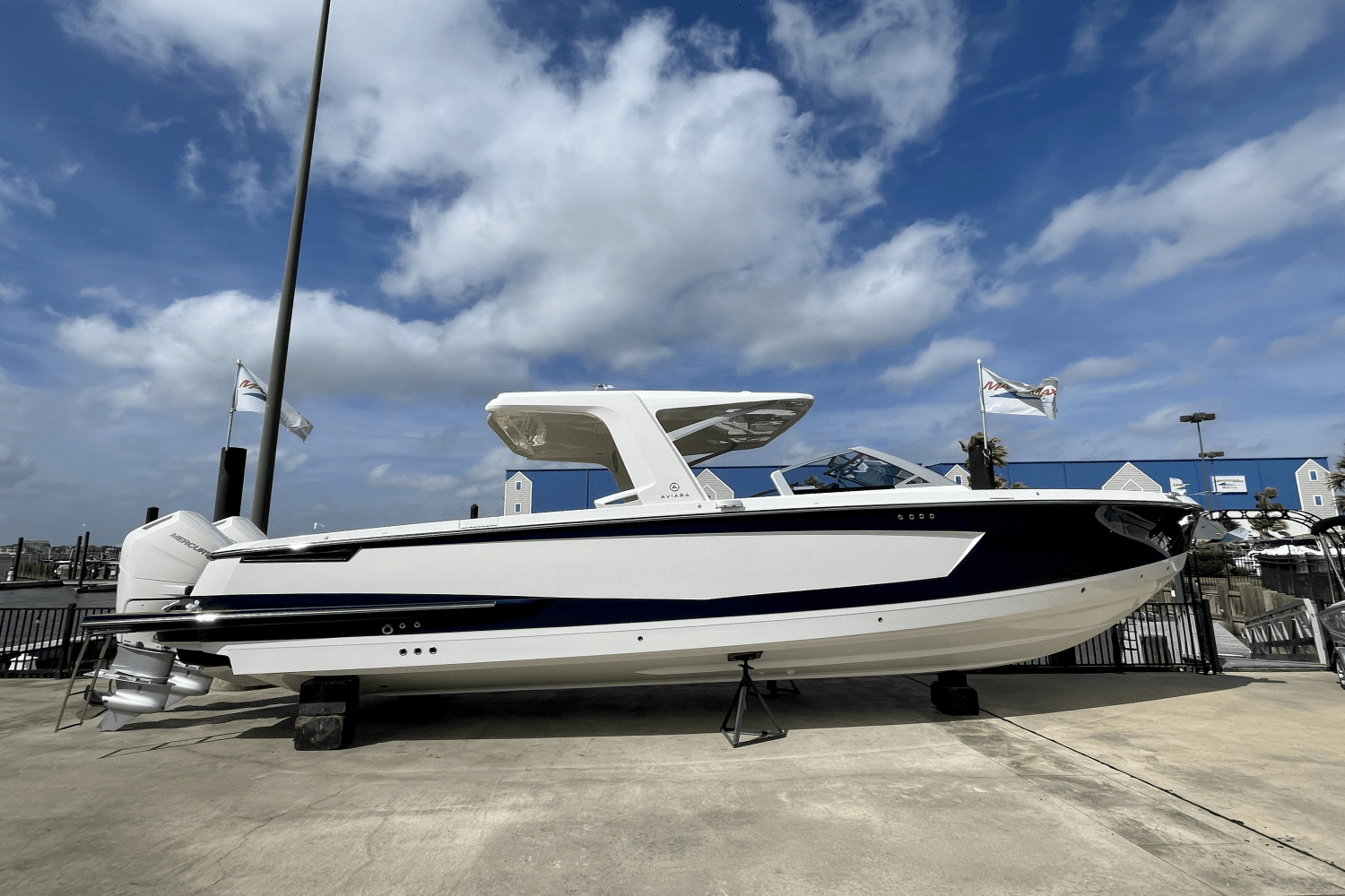 Slide: The Image of Aviara AV36 Outboard 2024 - 0