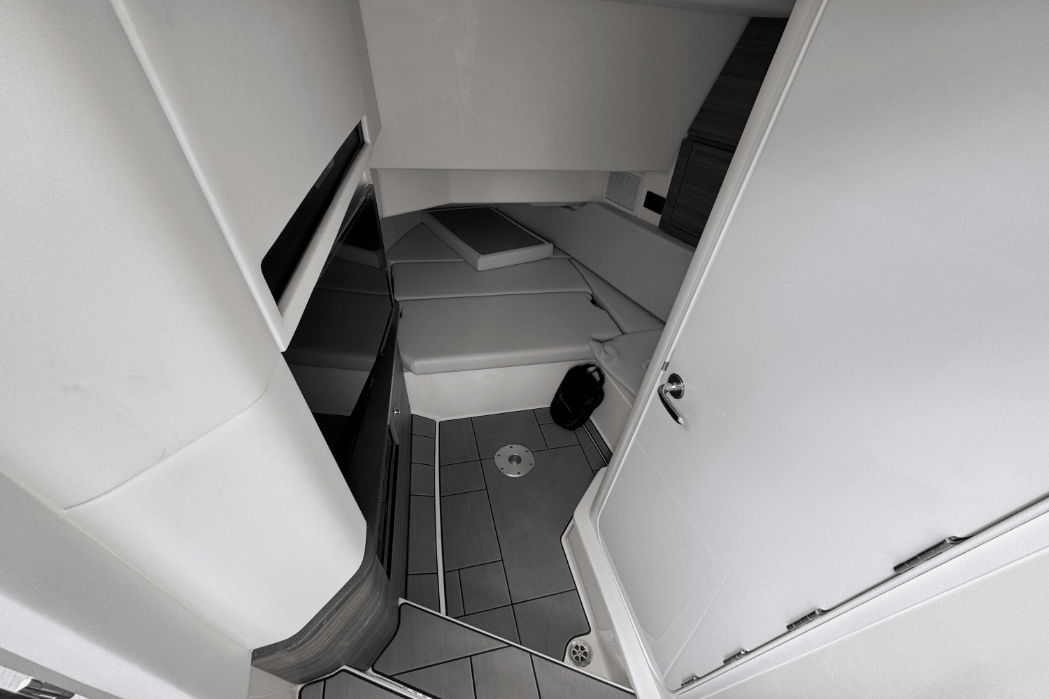 Slide: The Image of Aviara AV36 Outboard 2024 - 20