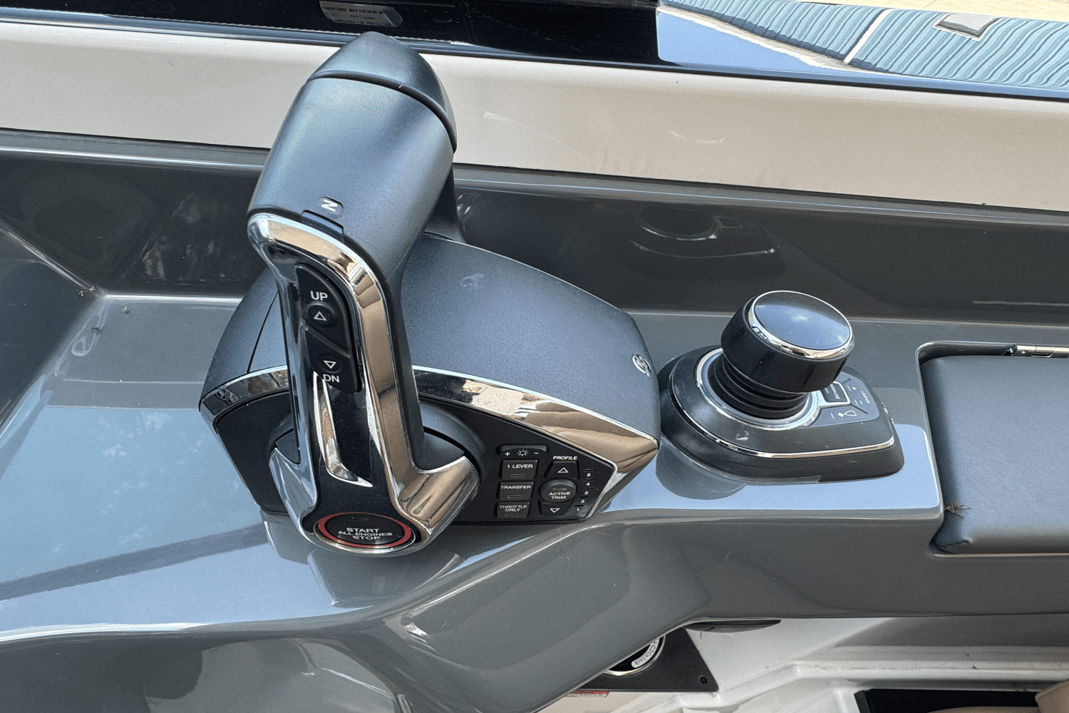 Slide: The Image of Aviara AV36 Outboard 2024 - 6