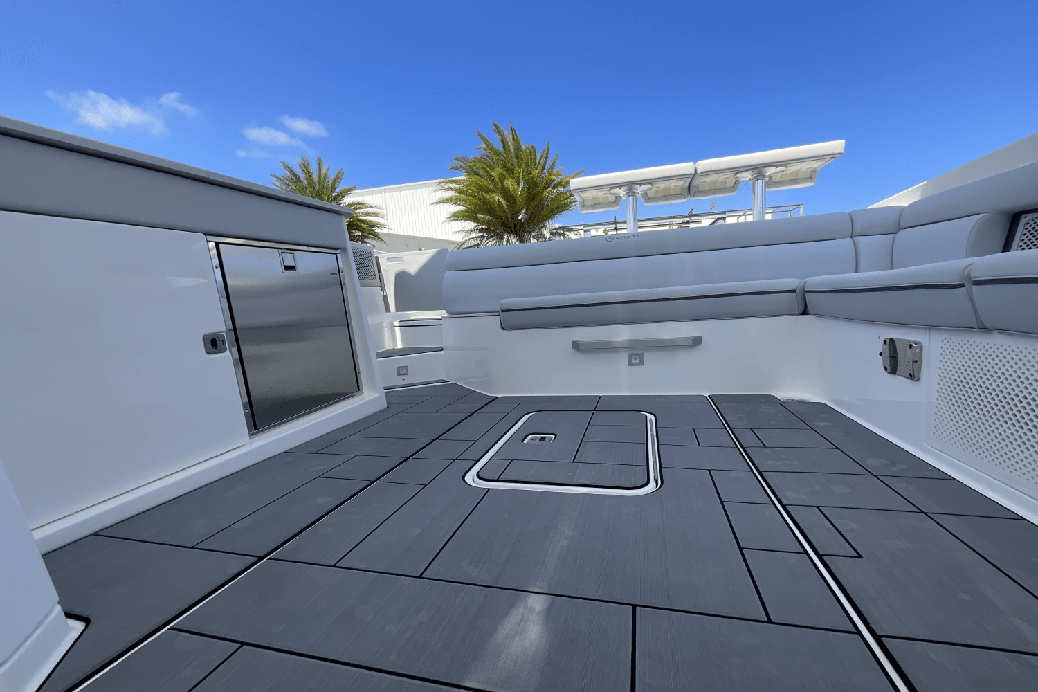 Slide: The Image of Aviara AV36 Outboard 2025 - 14