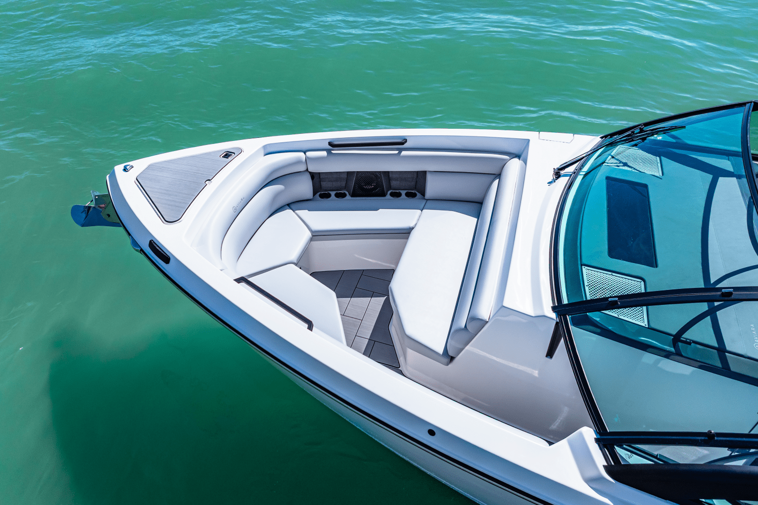 Slide: The Image of Aviara AV36 Outboard 2025 - 17