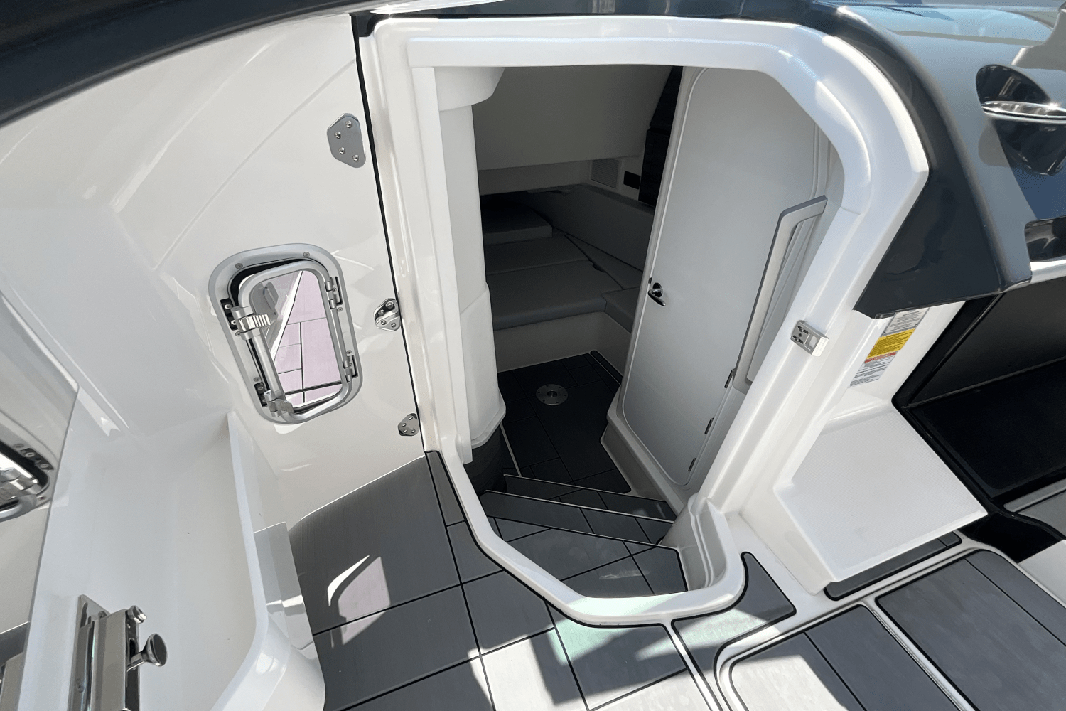 Slide: The Image of Aviara AV36 Outboard 2025 - 24