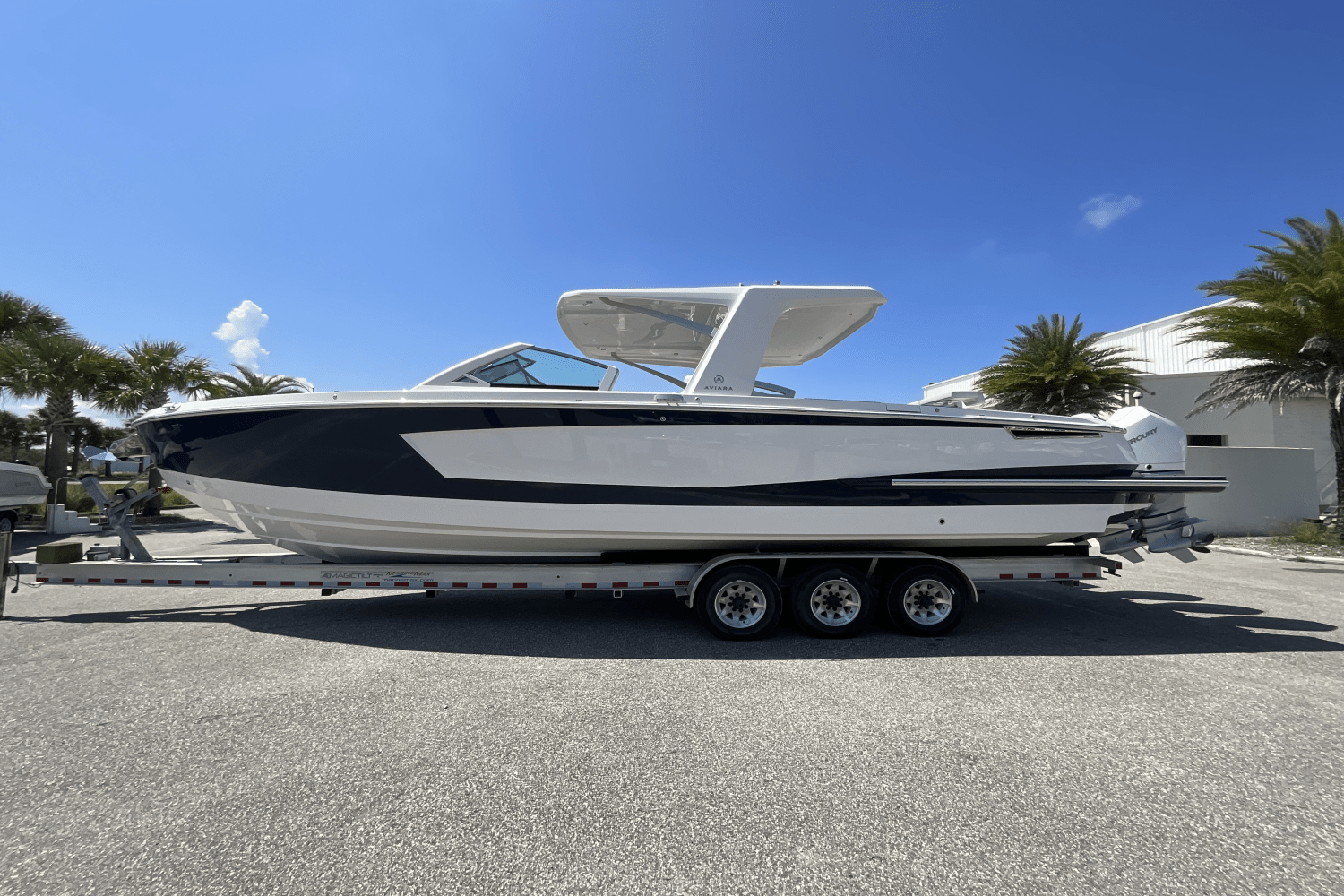 Slide: The Image of Aviara AV36 Outboard 2025 - 30