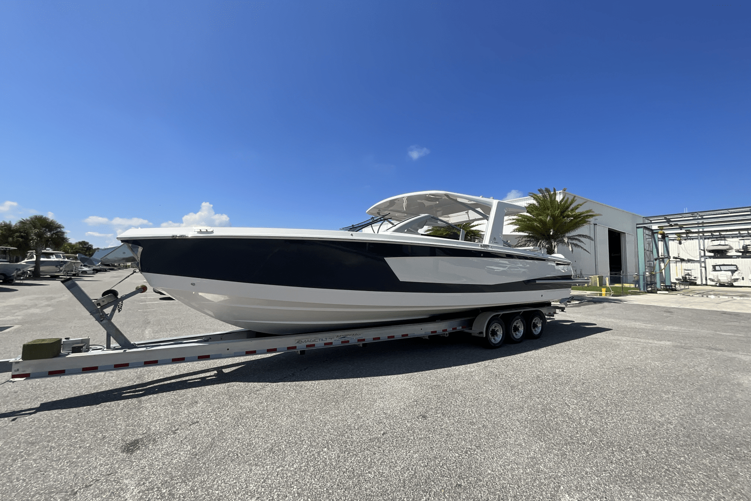 Slide: The Image of Aviara AV36 Outboard 2025 - 31