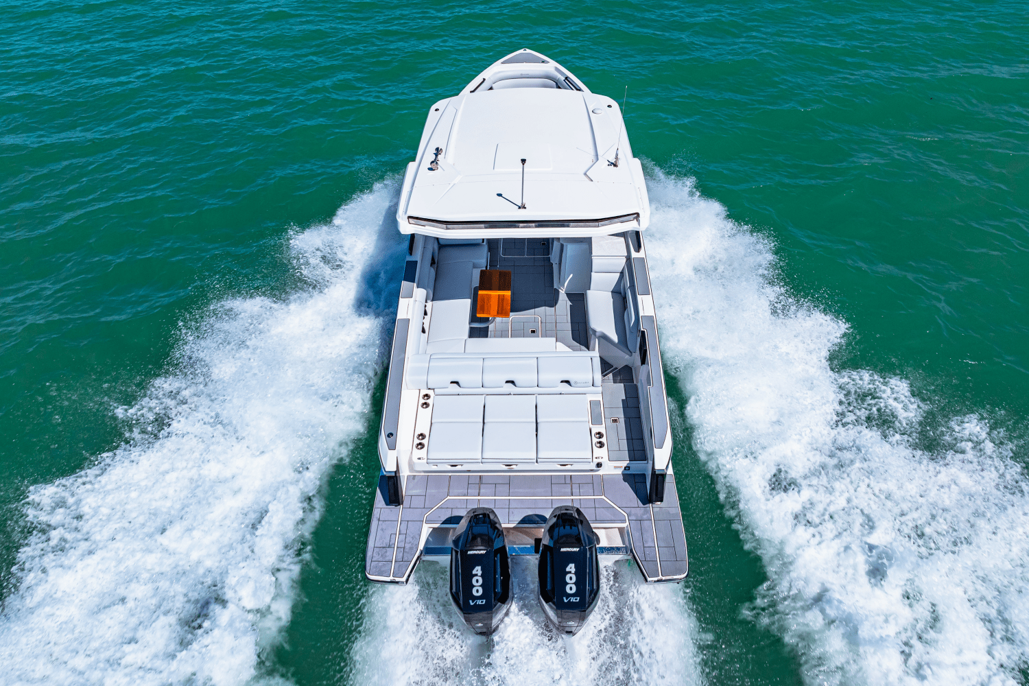 Slide: The Image of Aviara AV36 Outboard 2025 - 37