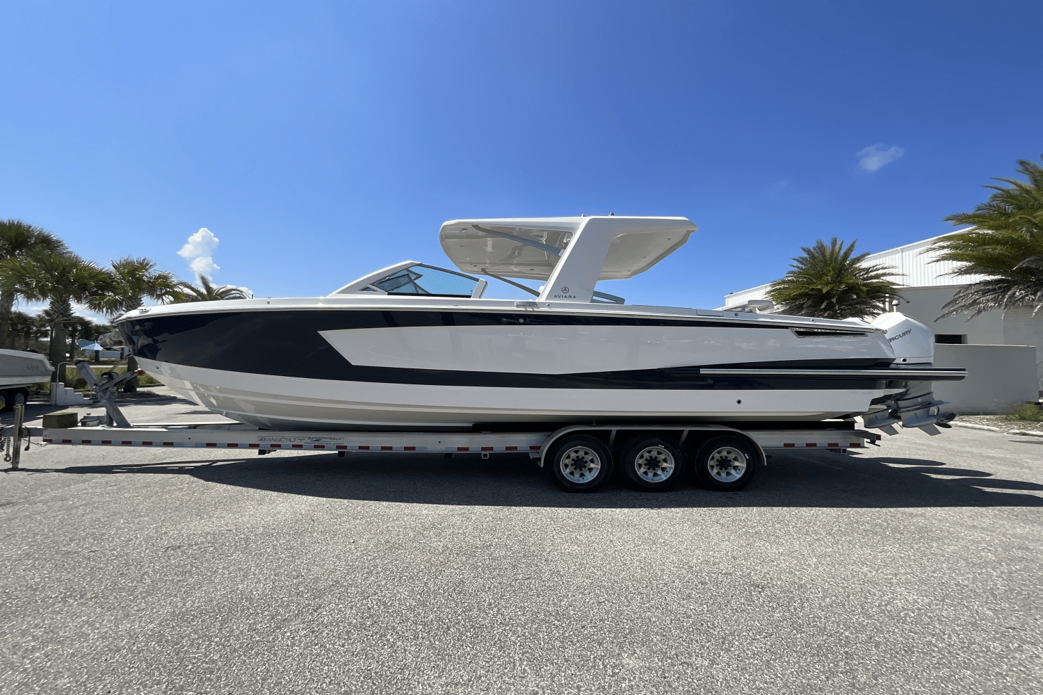 Slide: The Image of Aviara AV36 Outboard 2025 - 47