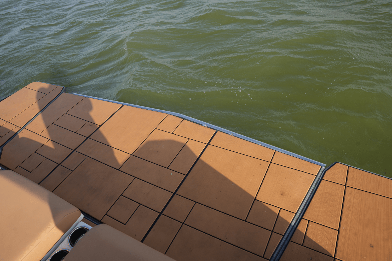 Slide: The Image of Aviara AV40 2022 - 11