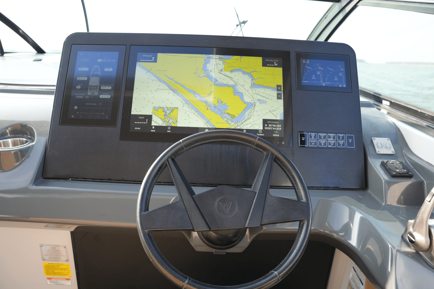 Slide: The Image of Aviara AV40 2022 - 39