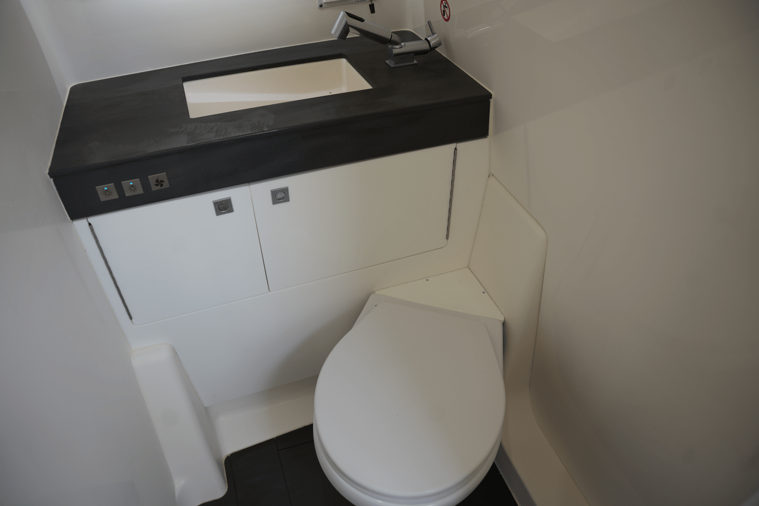 Slide: The Image of Aviara AV40 2022 - 53