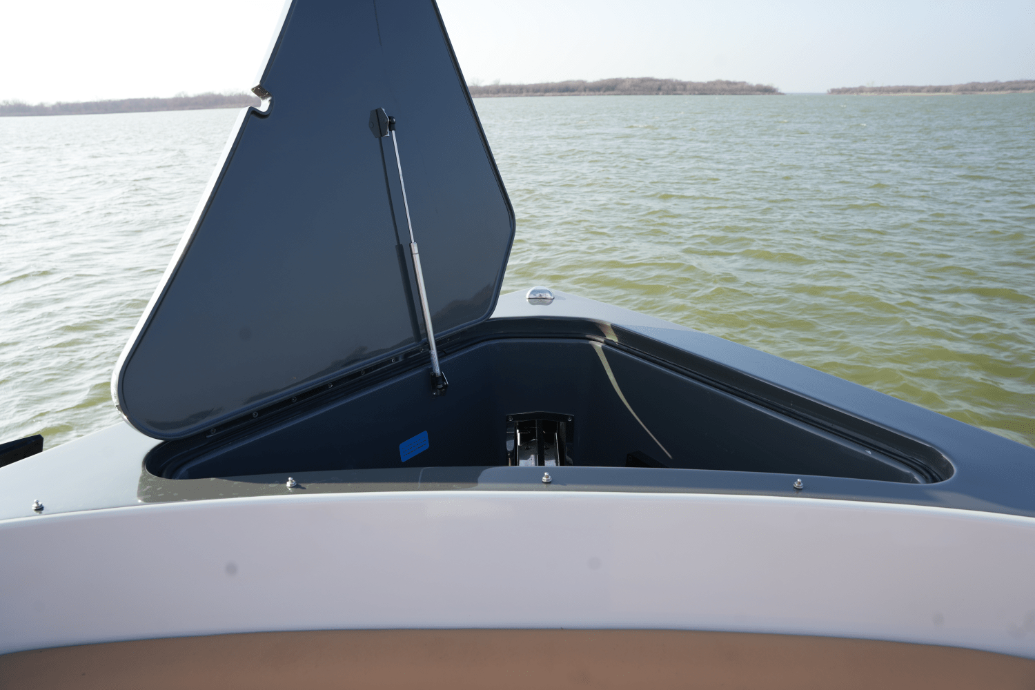 Slide: The Image of Aviara AV40 2022 - 60