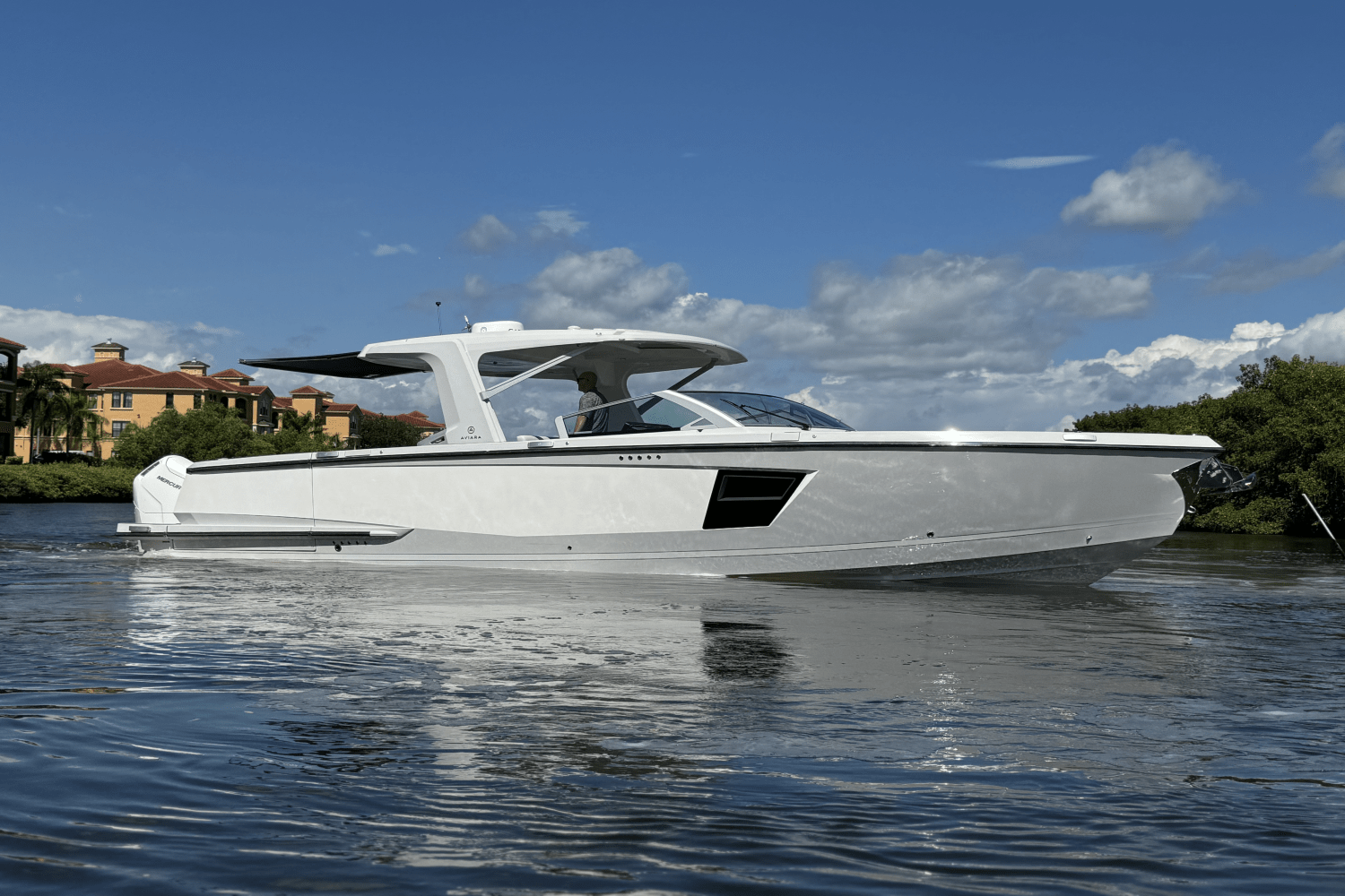 Slide: The Image of Aviara AV40 Outboard 2023 - 0