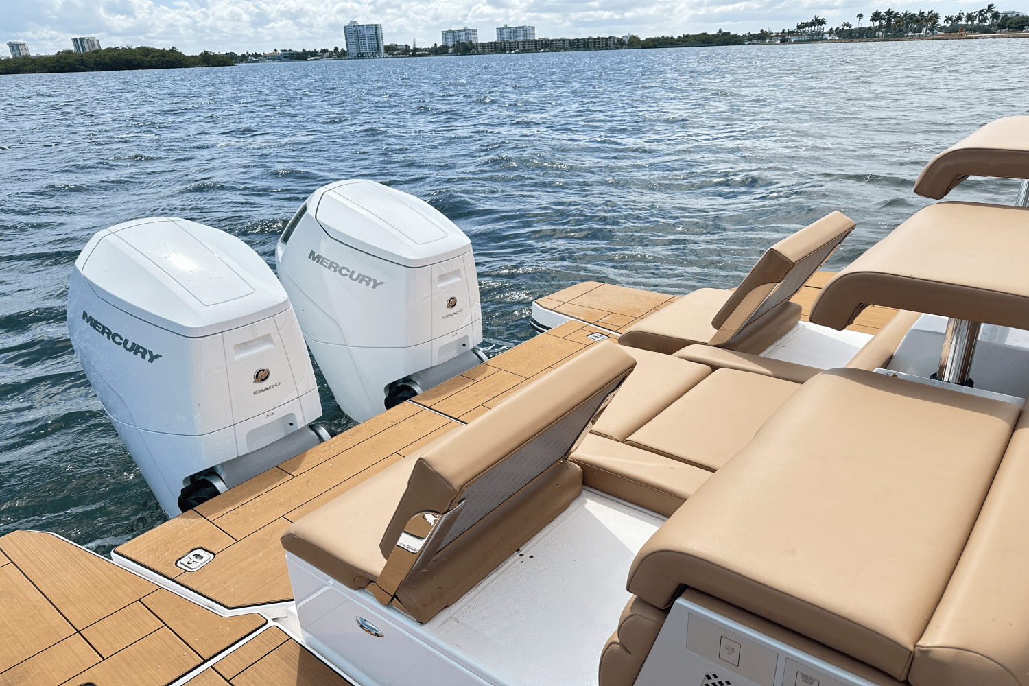 Slide: The Image of Aviara AV40 Outboard 2024 - 15