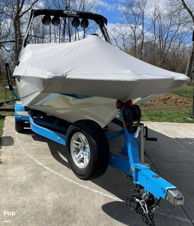 Slide: The Image of 2017 Axis A24 - 15280208