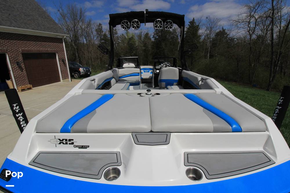 Slide: The Image of 2017 Axis A24 - 15327145