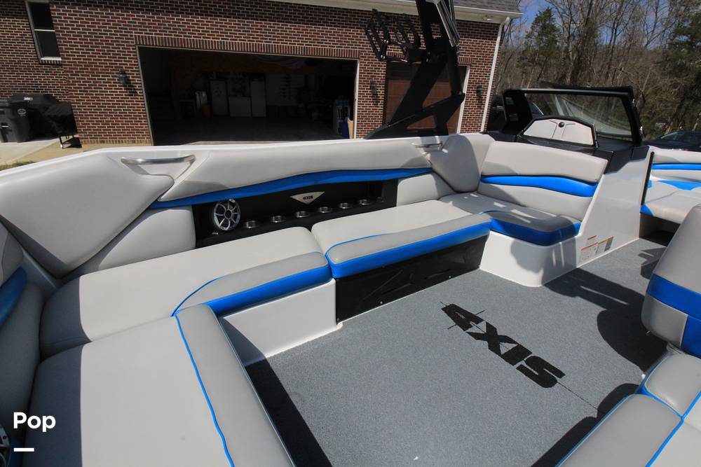 Slide: The Image of 2017 Axis A24 - 15327146