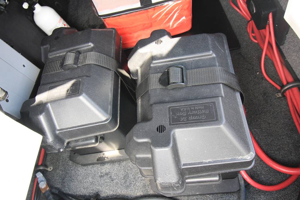 Slide: The Image of Batteries - 15327511