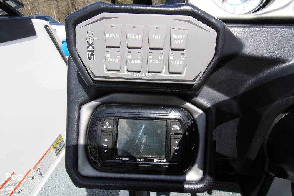 Slide: The Image of Axis A24 2017 - 15327517