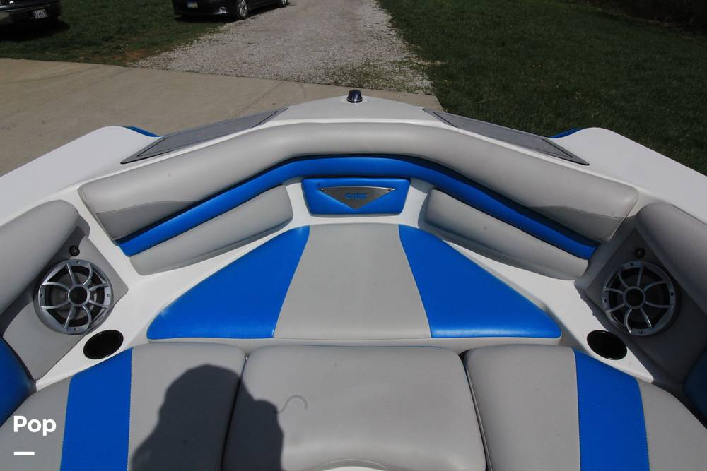 Slide: The Image of Axis A24 2017 - 15327524