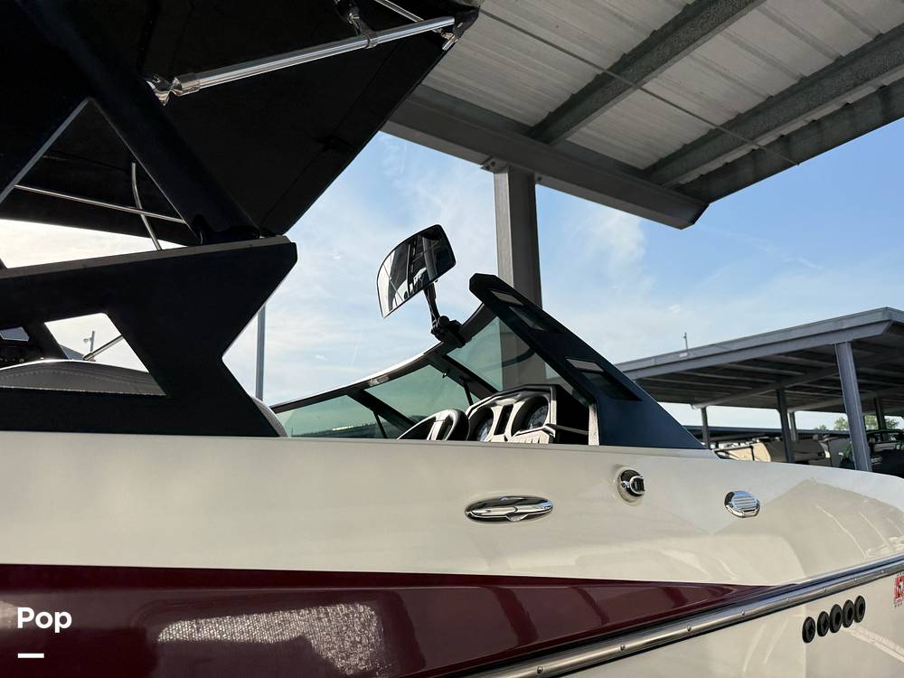 Slide: The Image of Axis A24 2018 - 15364361