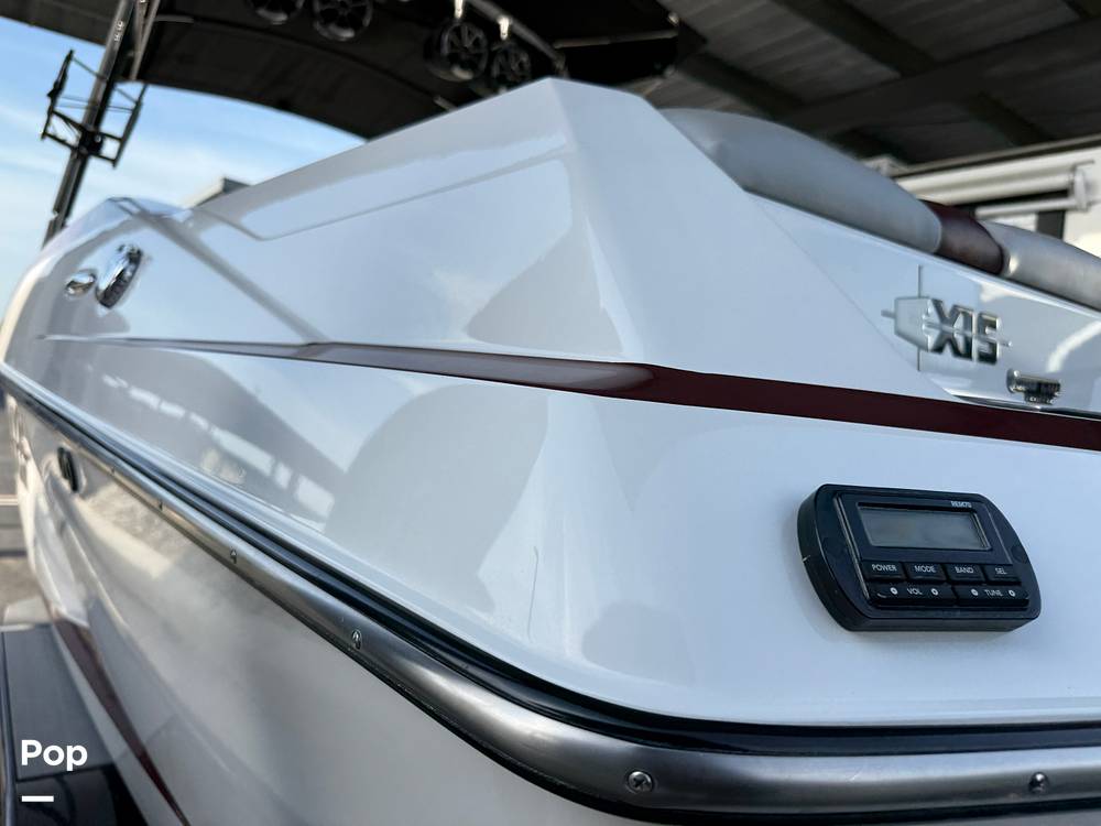 Slide: The Image of Axis A24 2018 - 15364379