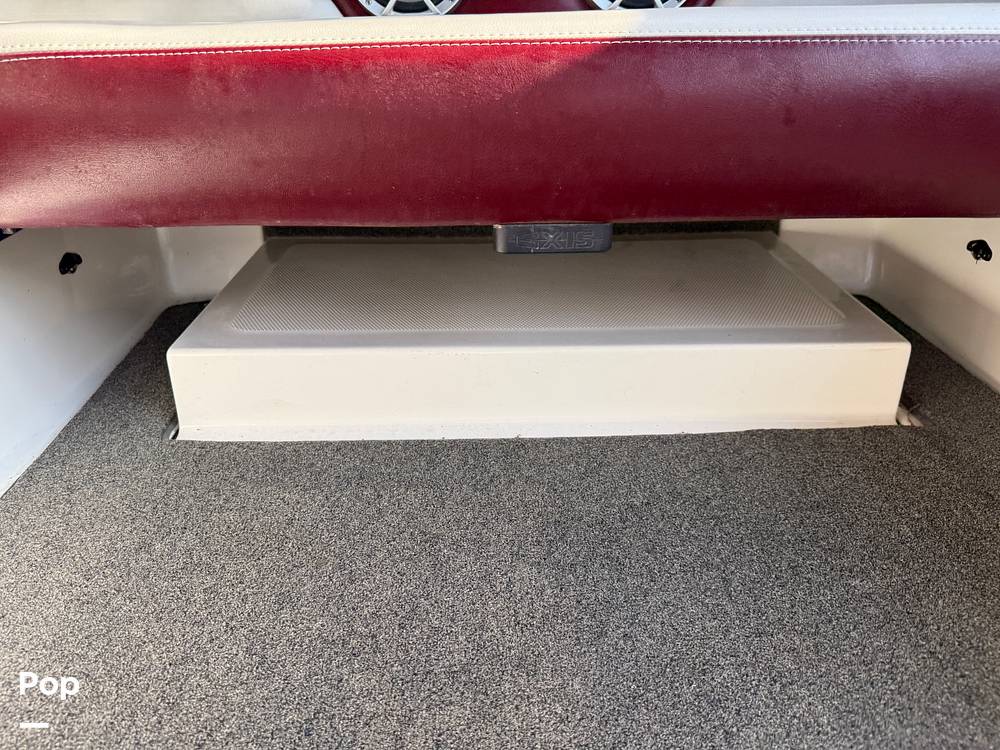 Slide: The Image of Axis A24 2018 - 15364399