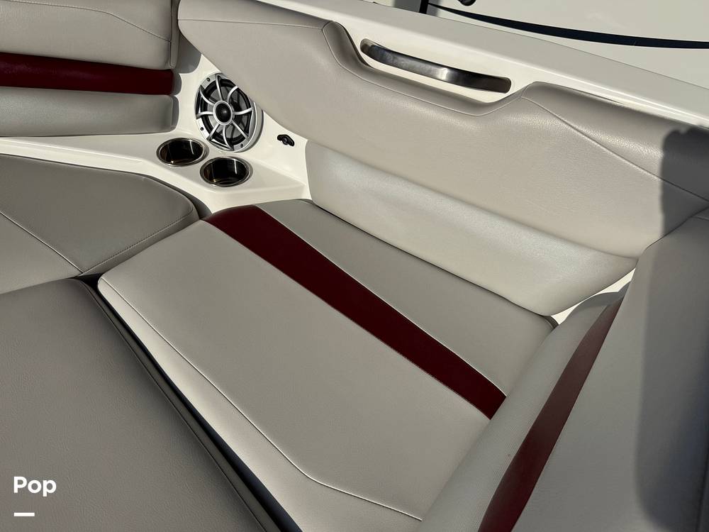 Slide: The Image of Axis A24 2018 - 15364411