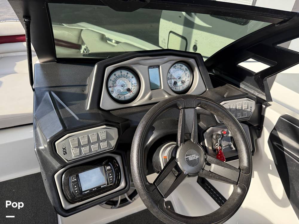 Slide: The Image of Axis A24 2018 - 15364423