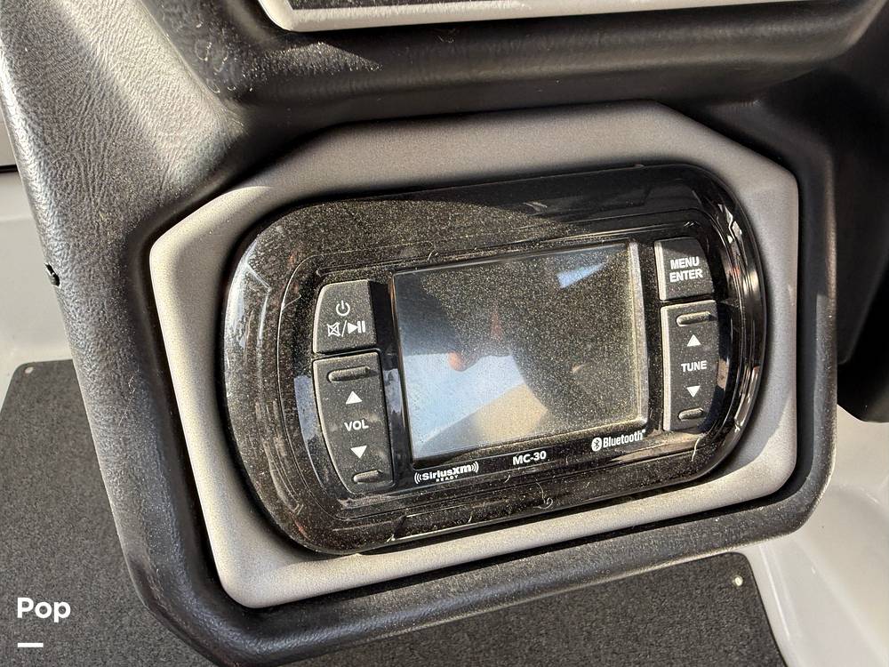 Slide: The Image of Axis A24 2018 - 15364424