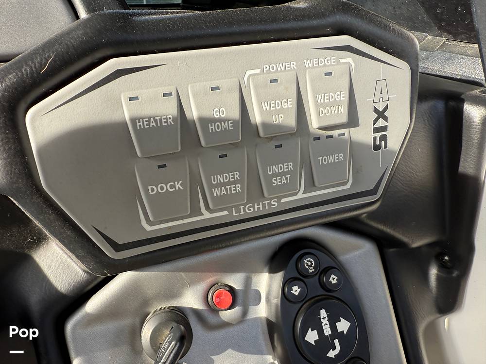 Slide: The Image of Axis A24 2018 - 15364427